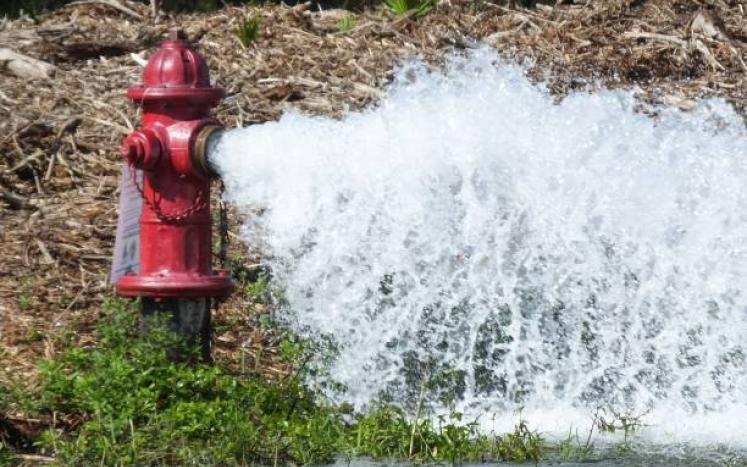 Flushing Fire Hydrants